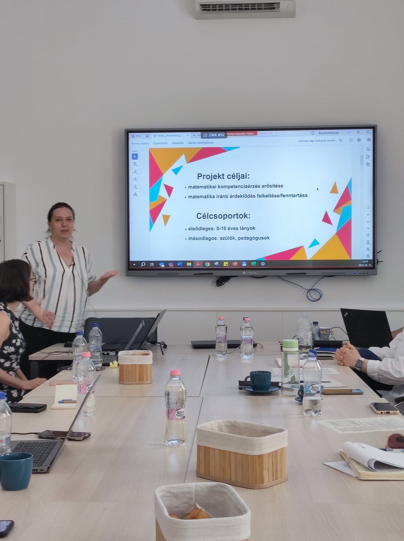 ae197a79-76c5-444e-94ea-fa135ce93f59